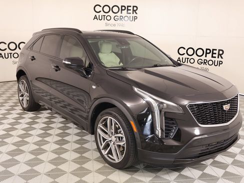 Used 2023 Cadillac XT4 Sport FWD image 1