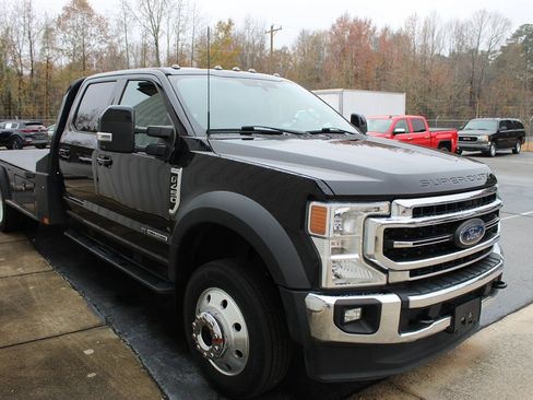 Used 2022 Ford F450 Lariat w/ Lariat Value Package image 2