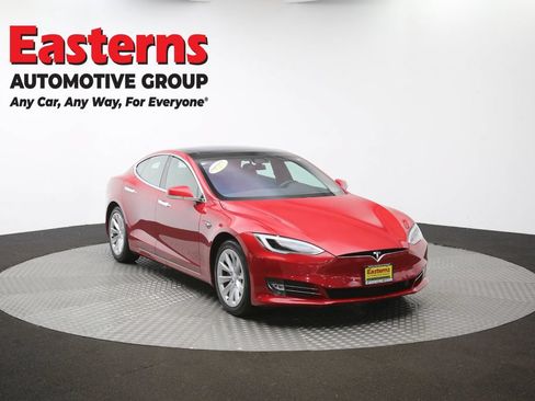 Used 2018 Tesla Model S 100D AWD/4WD image 44