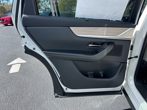 New 2026 MAZDA CX-90 3.3 Turbo w/ Preferred Package image 9