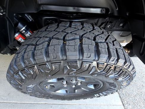 Certified 2021 Jeep Gladiator Mojave AWD/4WD image 29