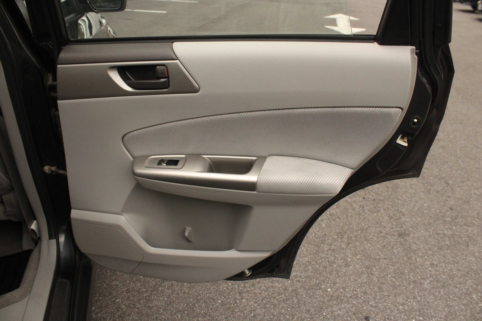 Used 2010 Subaru Forester 2.5X AWD/4WD image 22