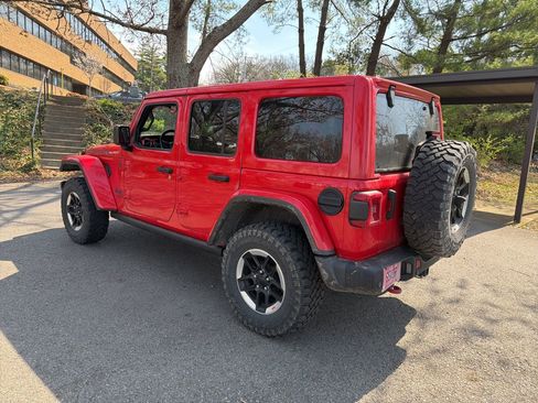 Used 2021 Jeep Wrangler Unlimited Rubicon image 5