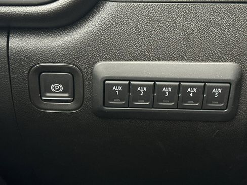 Used 2026 GMC Sierra 3500 Pro w/ Convenience Package AWD/4WD image 24