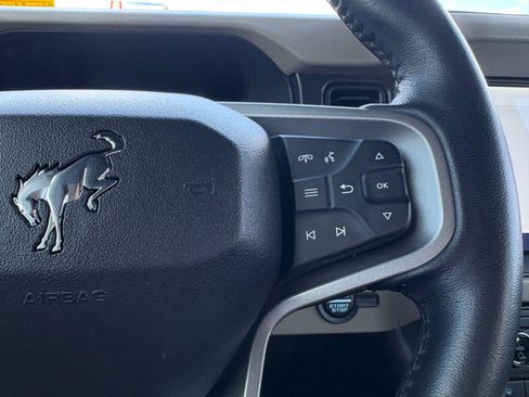 Used 2023 Ford Bronco Wildtrak AWD/4WD image 35