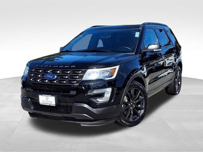Used 2017 Ford Explorer XLT w/ Equipment Group 202A