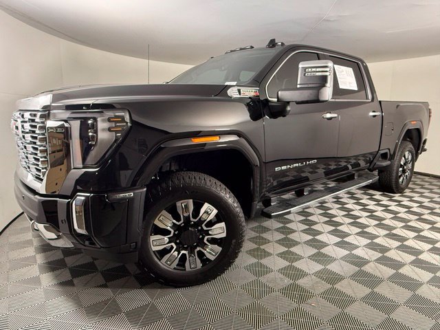 Used 2026 GMC Sierra 2500 Denali w/ Denali Reserve Package AWD/4WD image 1