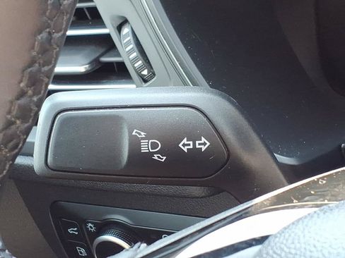Used 2025 Ford Escape SE FWD image 24