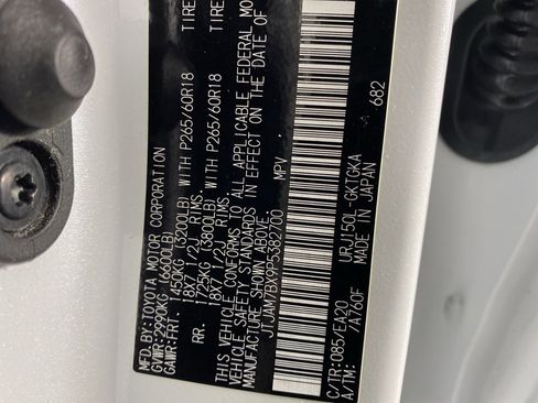 Certified 2023 Lexus GX 460 Premium w/ Premium Package image 37