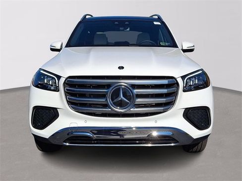 New 2025 Mercedes-Benz GLS 450 4MATIC image 2