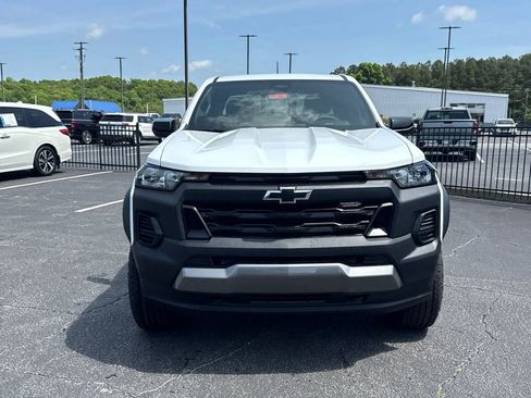 New 2026 Chevrolet Colorado Trail Boss AWD/4WD image 3