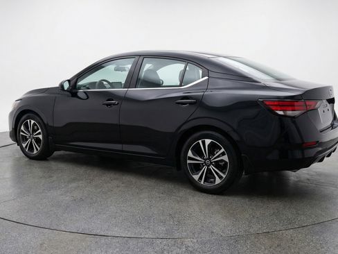 Used 2025 Nissan Sentra SV FWD image 6