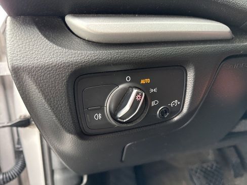 Used 2016 Audi A3 2.0T Premium image 9