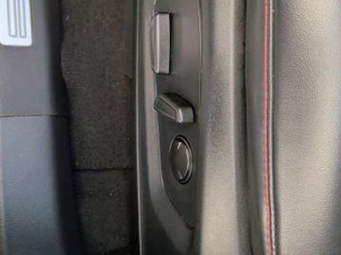 Certified 2025 Ford Explorer ST-Line image 16