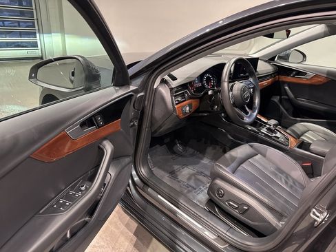 Used 2022 Audi A4 2.0T Premium image 14