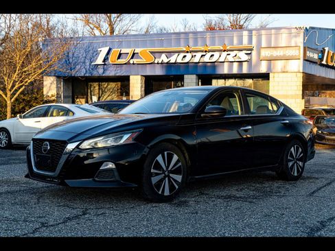 Used 2021 Nissan Altima 2.5 SV image 1