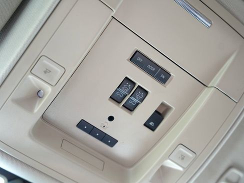 Used 2017 Chevrolet Silverado 3500 High Country w/ Duramax Plus Package image 41