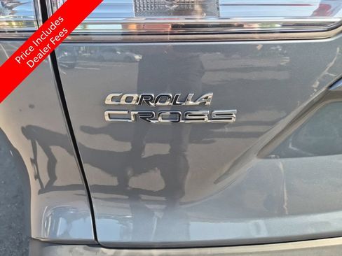 Used 2022 Toyota Corolla Cross L FWD image 5