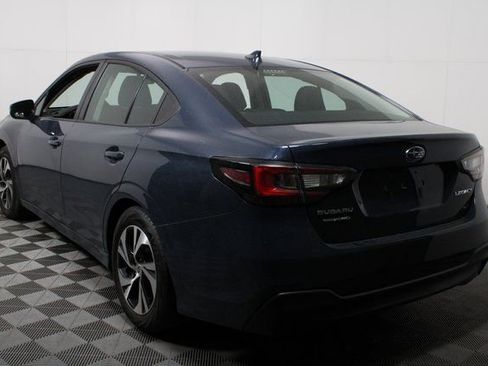 Used 2025 Subaru Legacy Premium image 5