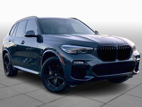 Used 2019 BMW X5 xDrive50i w/ M Sport Package image 3
