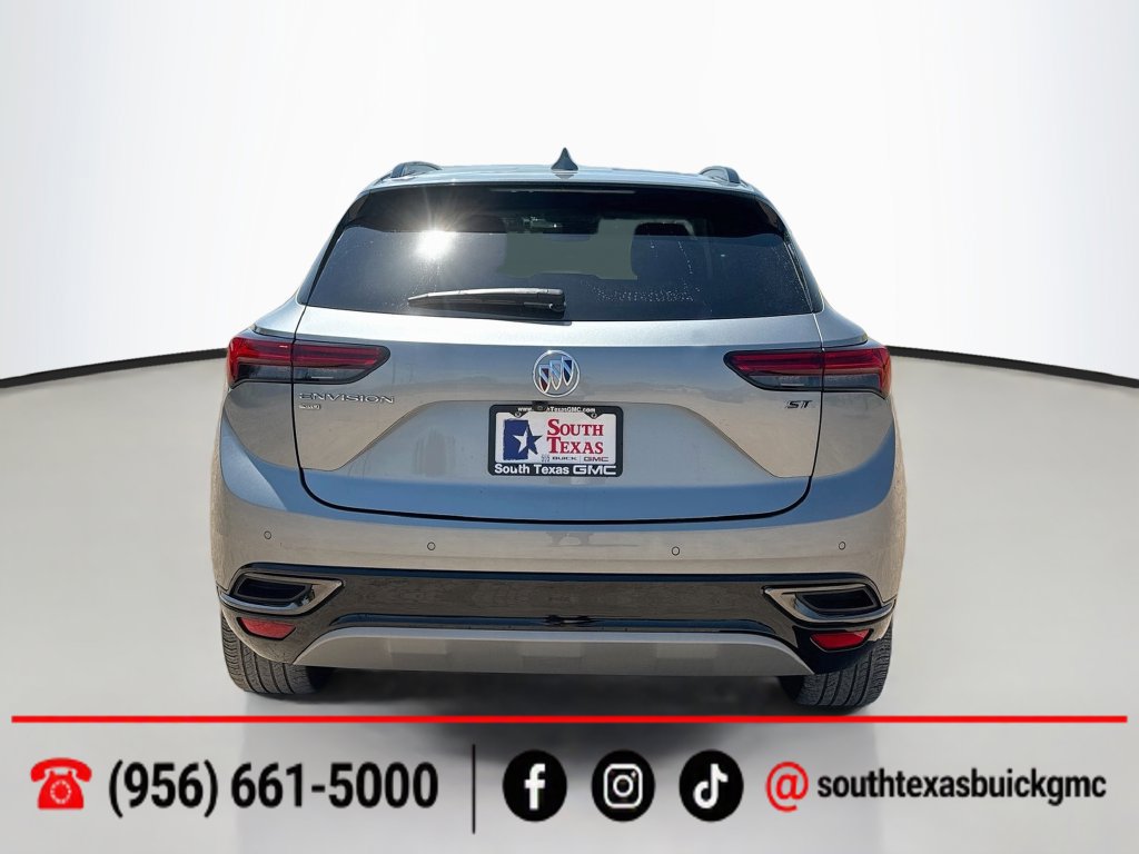 Used 2023 Buick Envision Essence w/ Sport Touring Package AWD/4WD image 7