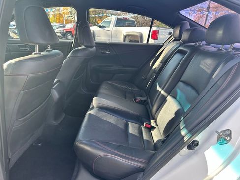 Used 2017 Honda Accord Sport Special Edition image 29
