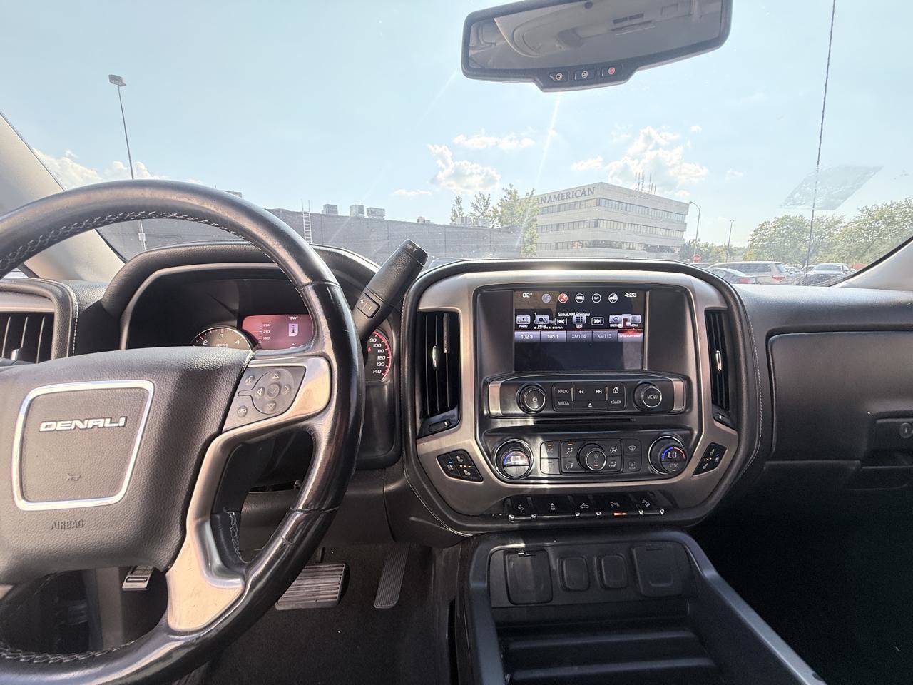 Used 2016 GMC Sierra 1500 Denali AWD/4WD image 15