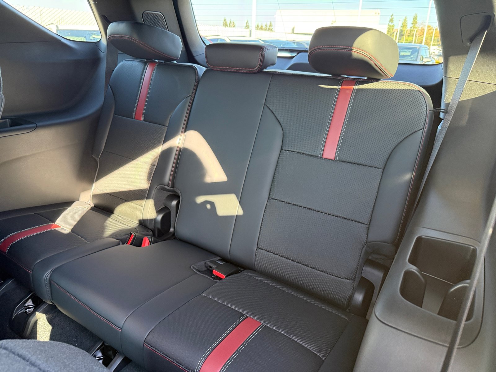 New 2027 Chevrolet Traverse RS AWD/4WD image 21