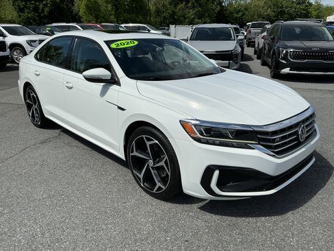 Used 2020 Volkswagen Passat 2.0T R-Line FWD image 16
