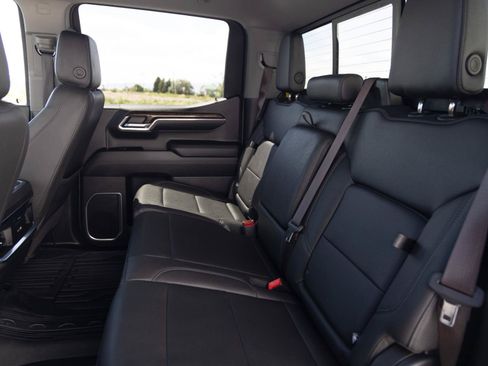Used 2024 GMC Sierra 1500 Elevation w/ Elevation Premium Package AWD/4WD image 22