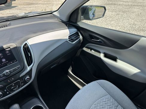 Certified 2023 Chevrolet Equinox LS FWD image 32