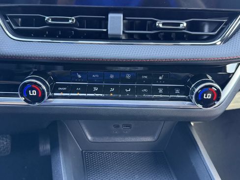 New 2026 Chevrolet Equinox RS w/ Safety and Technology Package FWD image 25