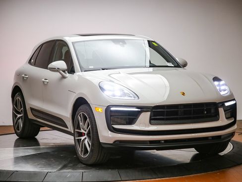 Used 2022 Porsche Macan S AWD/4WD image 9