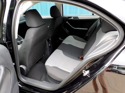 Used 2017 Volkswagen Jetta S FWD image 15