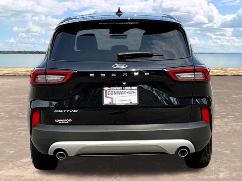 Certified 2025 Ford Escape Active FWD image 7