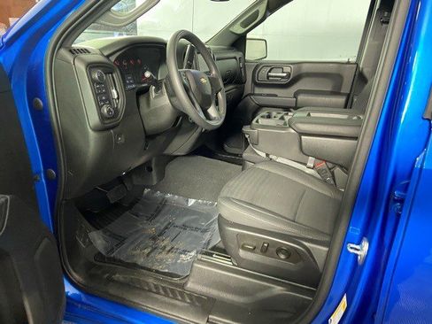 Certified 2023 Chevrolet Silverado 1500 Custom image 17