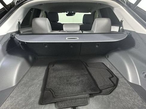 Used 2025 Hyundai Ioniq 5 SEL RWD image 27
