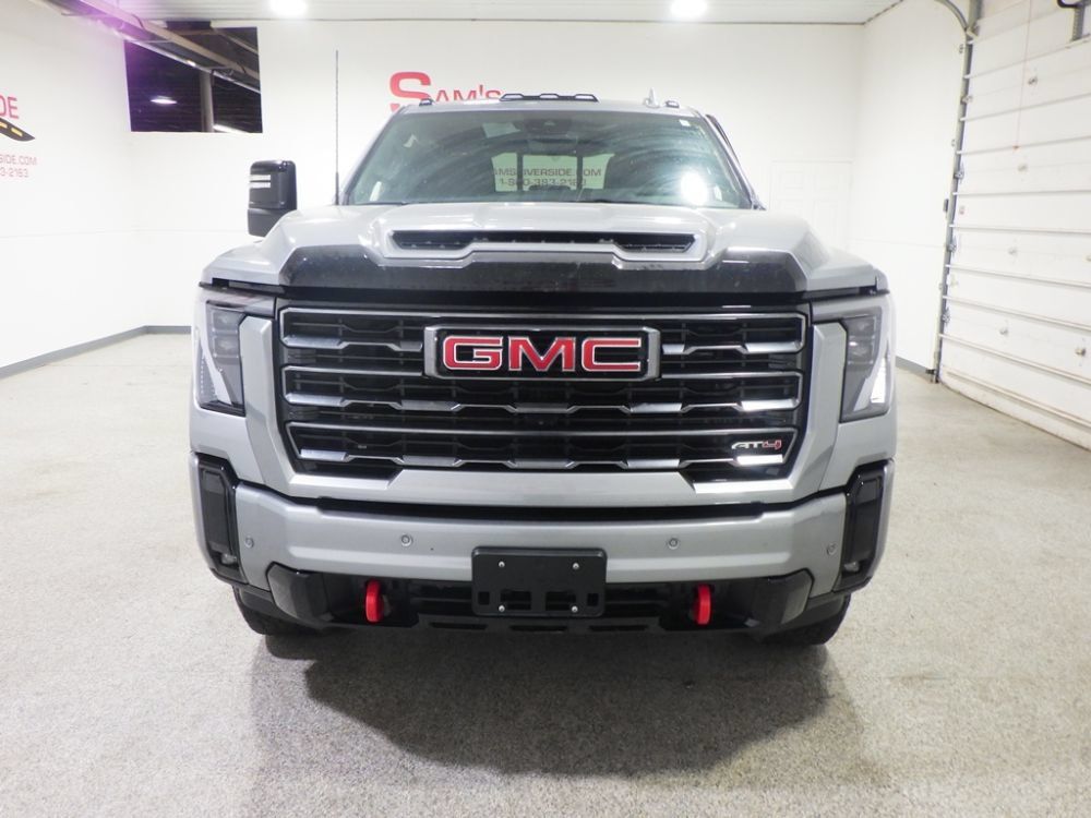 Used 2026 GMC Sierra 2500 AT4 w/ AT4 Premium Plus Package AWD/4WD image 6