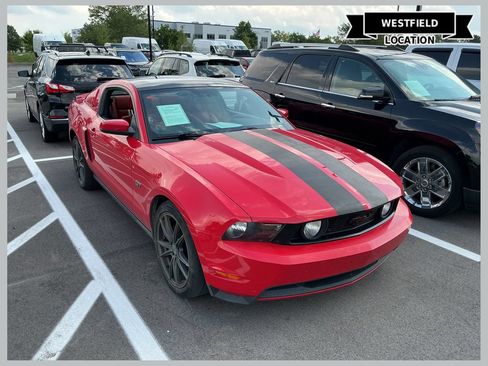 Used 2010 Ford Mustang GT Premium RWD image 1
