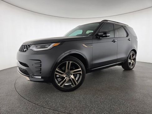 New 2026 Land Rover Discovery Limited Edition AWD/4WD image 1