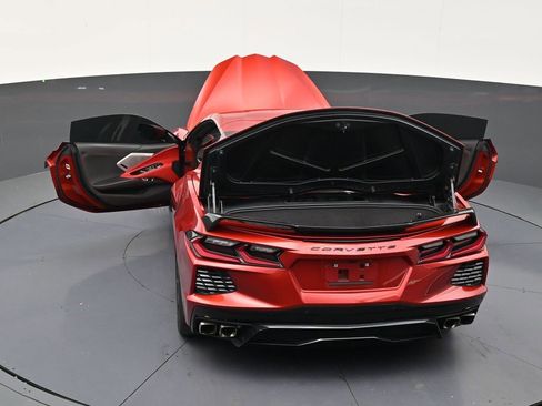 Used 2021 Chevrolet Corvette Stingray Premium Conv w/ Z51 Performance Package RWD image 32