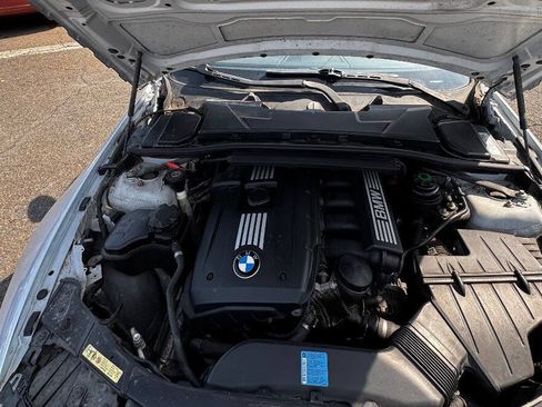 Used 2009 BMW 328i Convertible RWD image 20