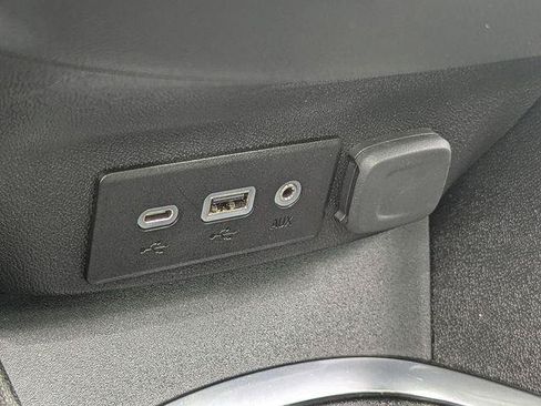 Used 2025 Chevrolet Malibu LT FWD image 23
