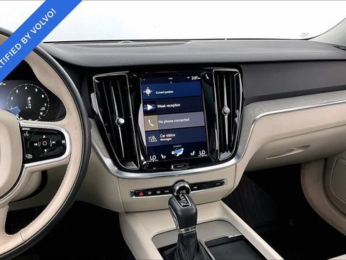 Used 2022 Volvo V60 T5 Cross Country w/ Advanced Package AWD/4WD image 7