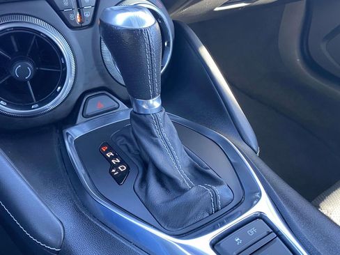 Used 2023 Chevrolet Camaro LT image 27