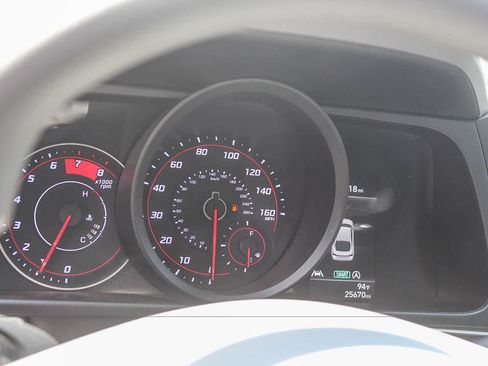 Certified 2023 Hyundai Elantra SE FWD image 28