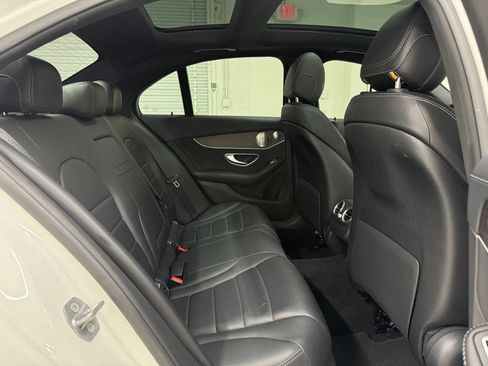 Used 2019 Mercedes-Benz C 300 Sedan image 15