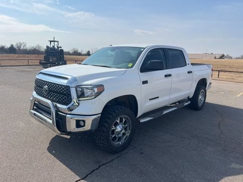 Used 2019 Toyota Tundra SR5 image 3