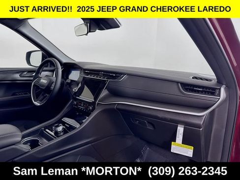 New 2025 Jeep Grand Cherokee Laredo w/ Luxury Tech Group I image 28