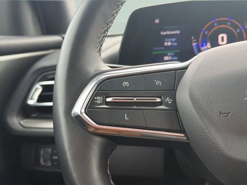 Certified 2024 Chevrolet Traverse LT image 23